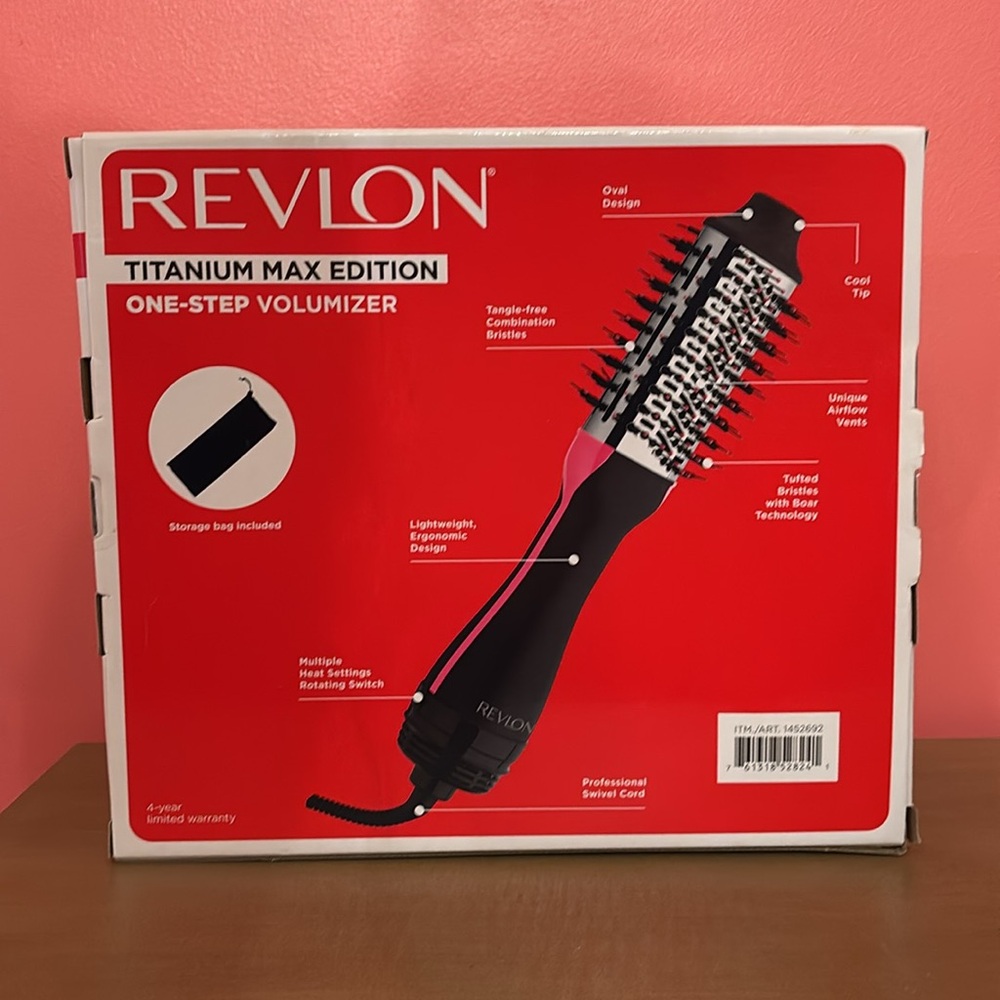 Brand New Revlon Titanium  One Step Volumizer Hair Dryer and Styler - Picture 3 of 4